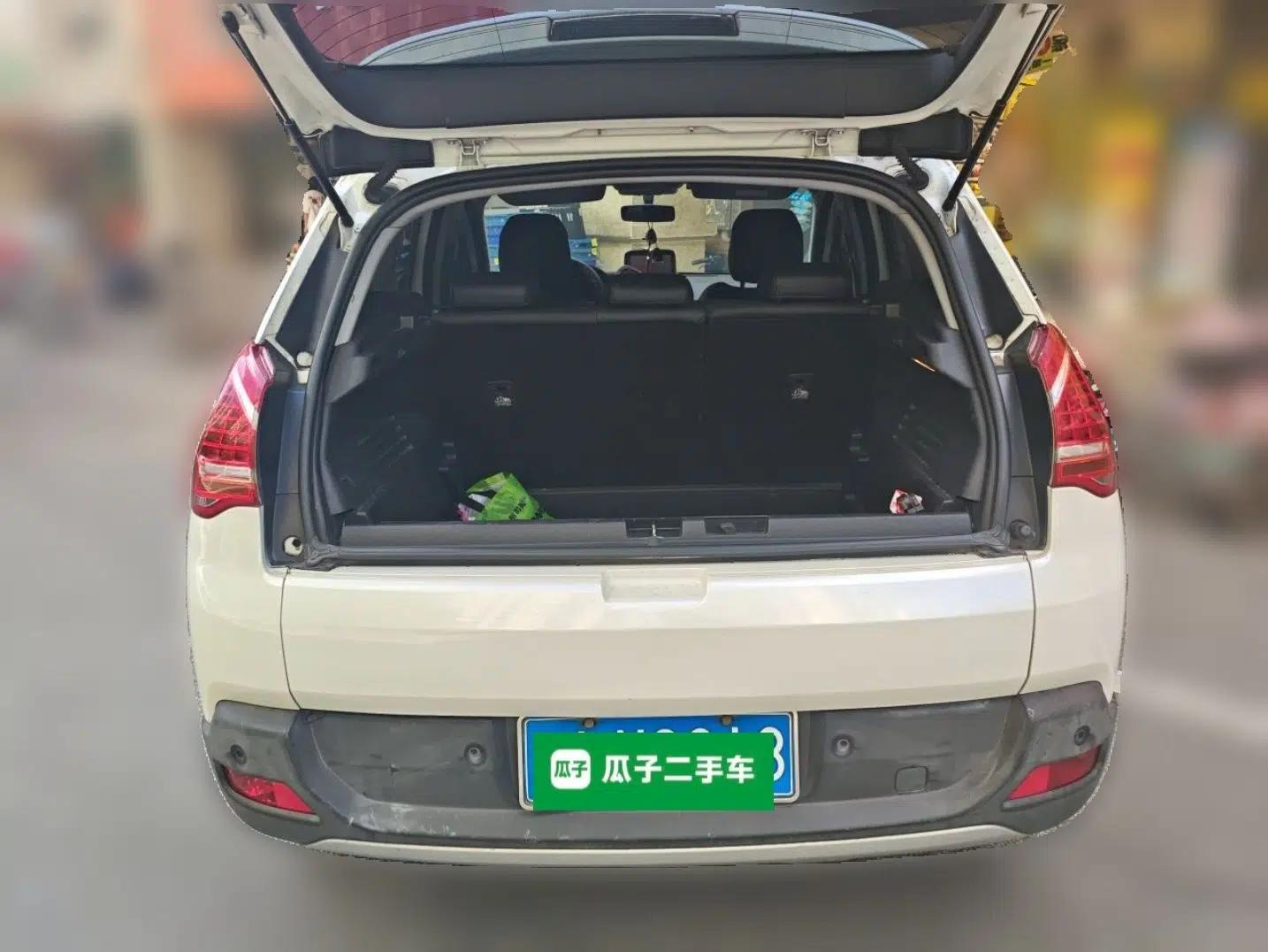 Peugeot 3008 2013 2.0L Automatic Classic Edition — миниатюра 19