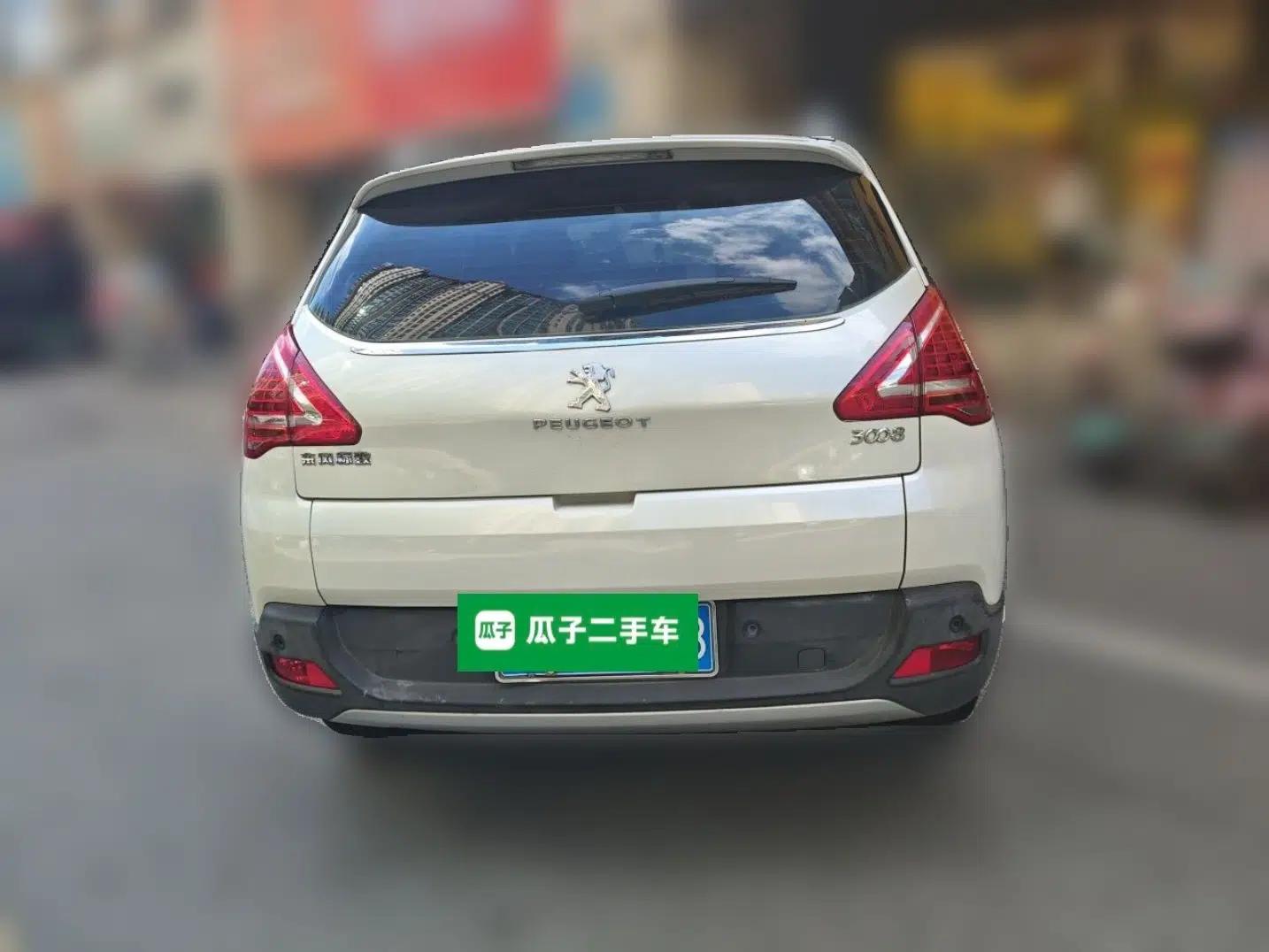 Peugeot 3008 2013 2.0L Automatic Classic Edition — миниатюра 5
