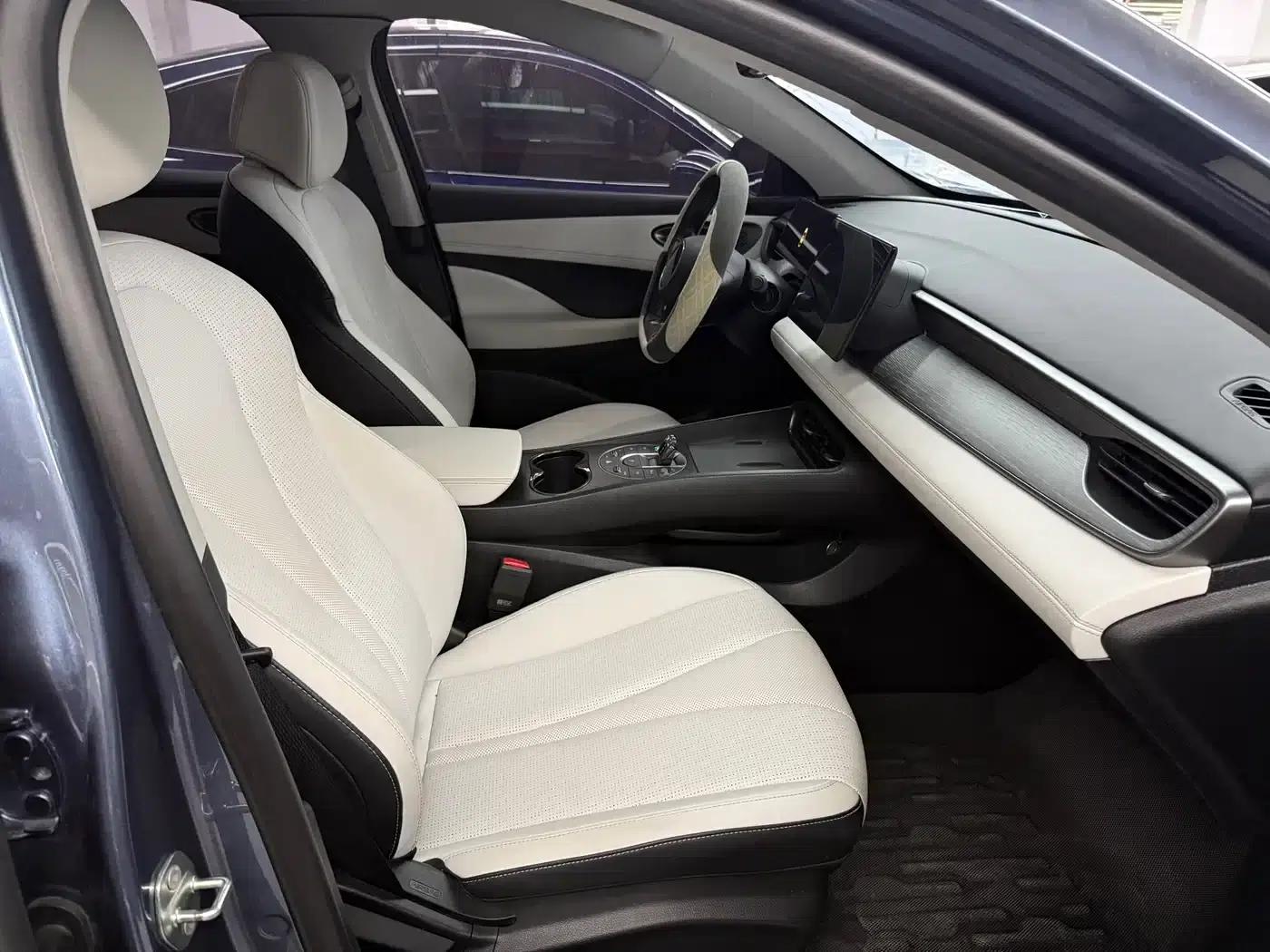 Seal 05 DM-i 2025 DM-i Intelligent Driving Edition 55KM Luxury Model — миниатюра 4