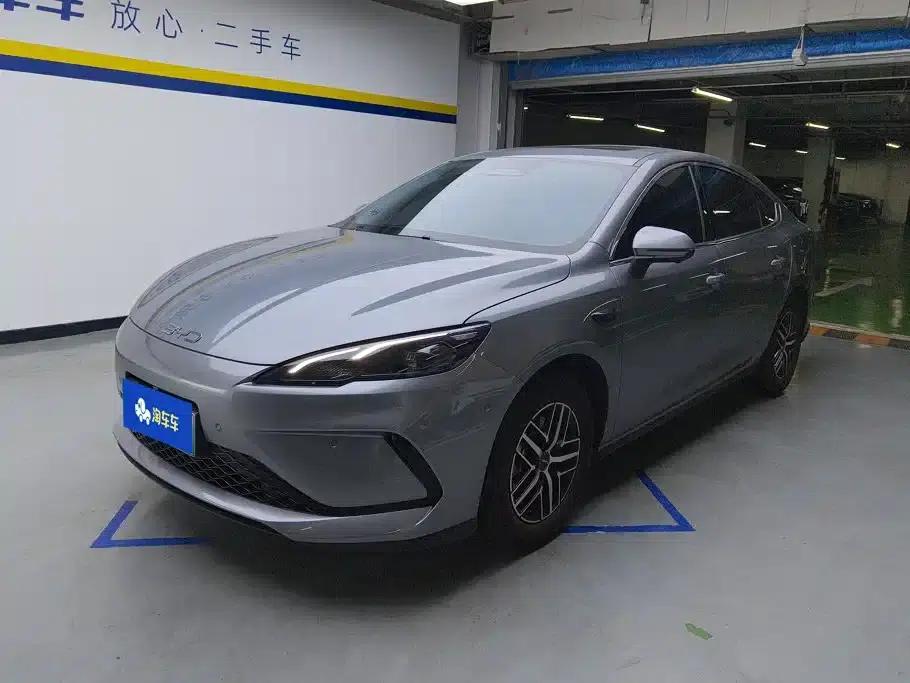 Seal 05 DM-i 2025 DM-i Intelligent Driving Edition 55KM Premium — миниатюра 1
