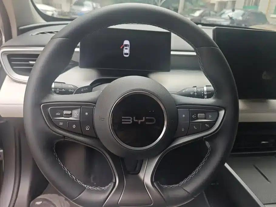 Seal 05 DM-i 2025 DM-i Intelligent Driving Edition 55KM Premium — миниатюра 15