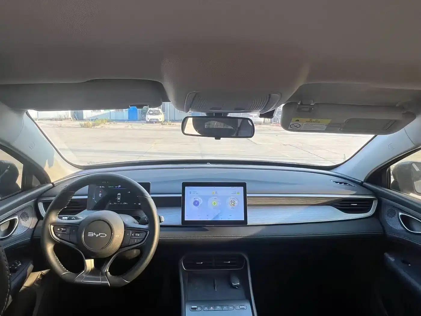 Seal 05 DM-i 2026 Model DM-i 128KM Luxury — миниатюра 6