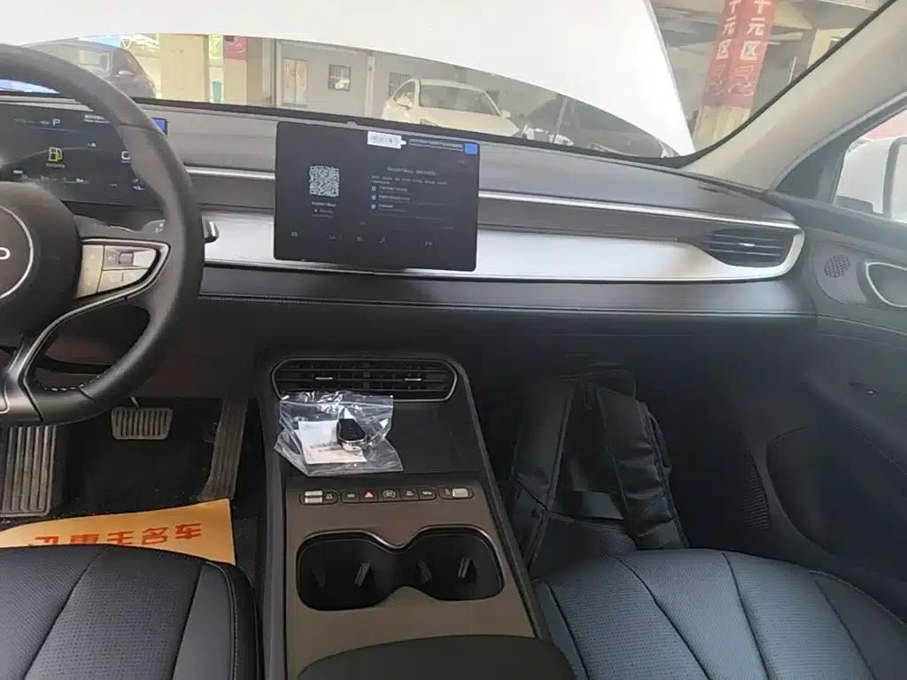 Seal 05 DM-i 2026 Model DM-i 128KM Luxury — миниатюра 13