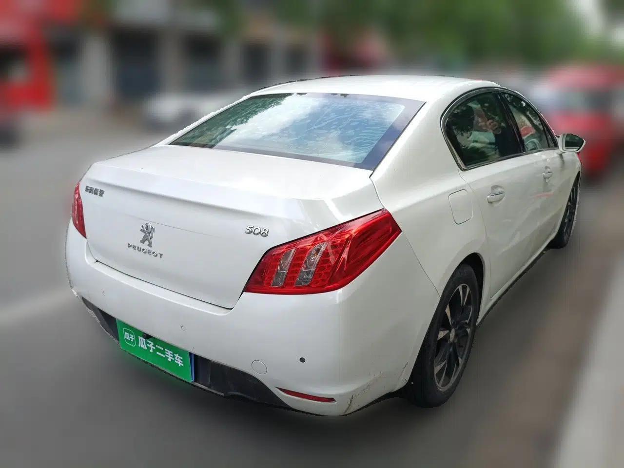 Peugeot 508 2013 2.0L 2nd Anniversary Edition Automatic Smart Enjoyment Version — миниатюра 6