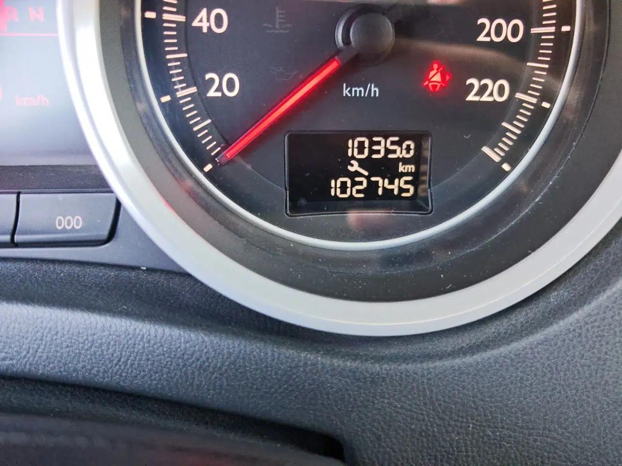 Peugeot 508 2012 2.0L Automatic Smart Enjoyment Version — миниатюра 12