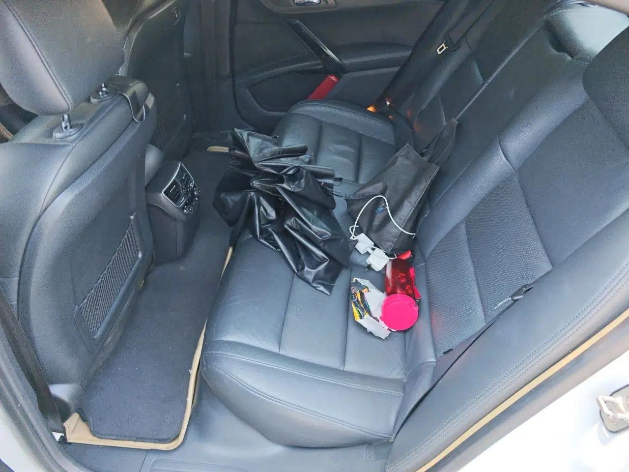 Peugeot 508 2012 2.0L Automatic Smart Enjoyment Version — миниатюра 17