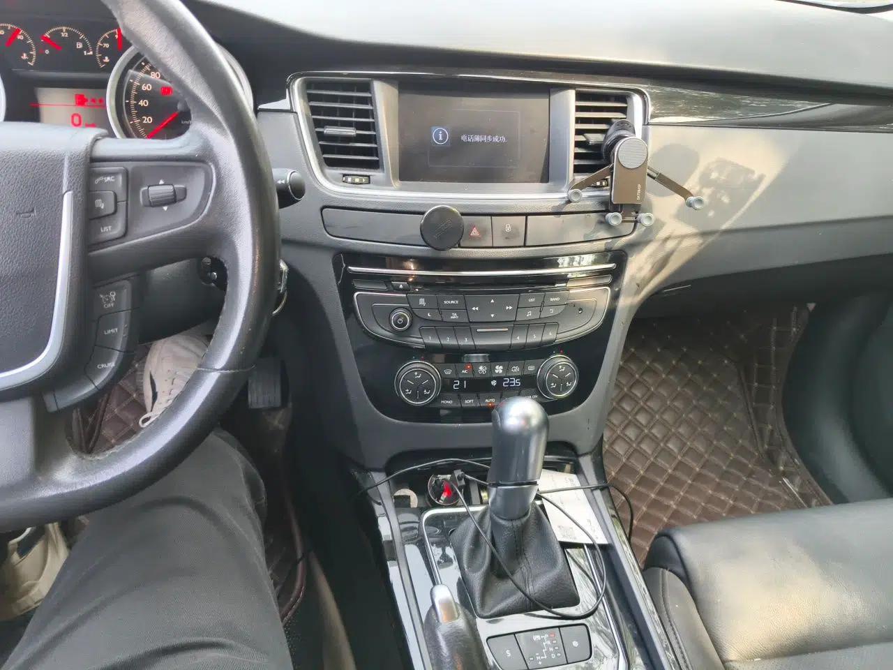 Peugeot 508 2012 2.0L Automatic Smart Enjoyment Version — миниатюра 13