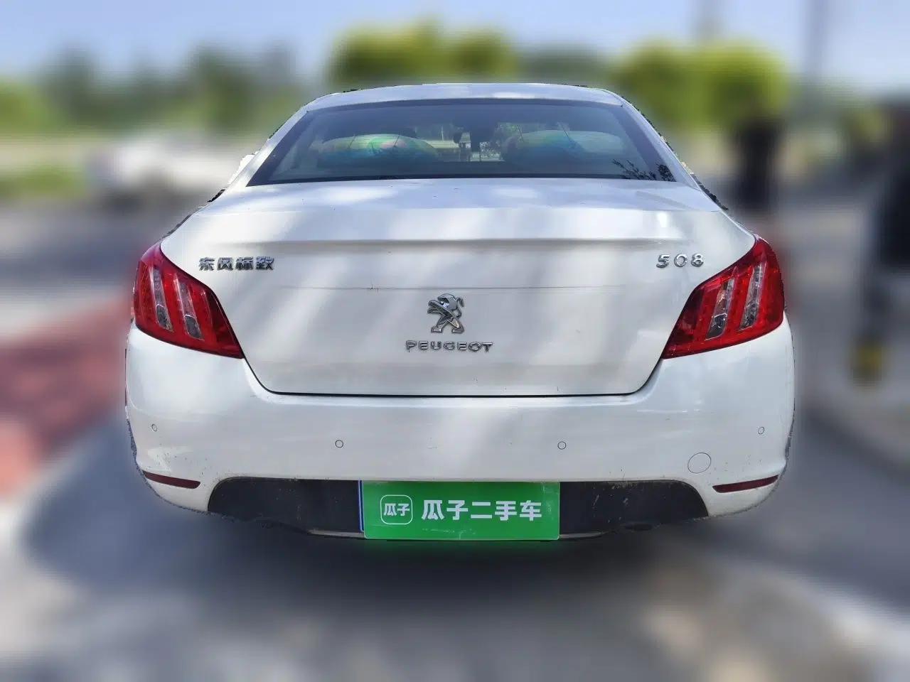 Peugeot 508 2012 2.0L Automatic Smart Enjoyment Version — миниатюра 5