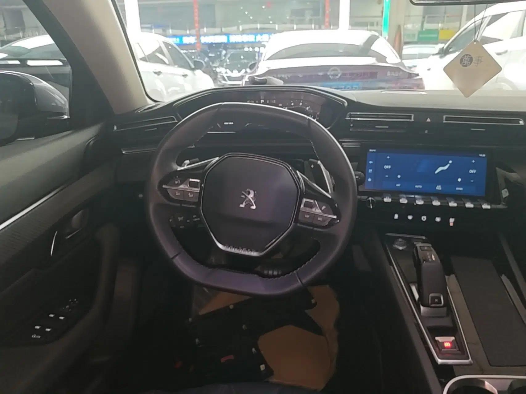 Peugeot 508 2022 508L 400THP PureTech Driving Control Edition — миниатюра 19
