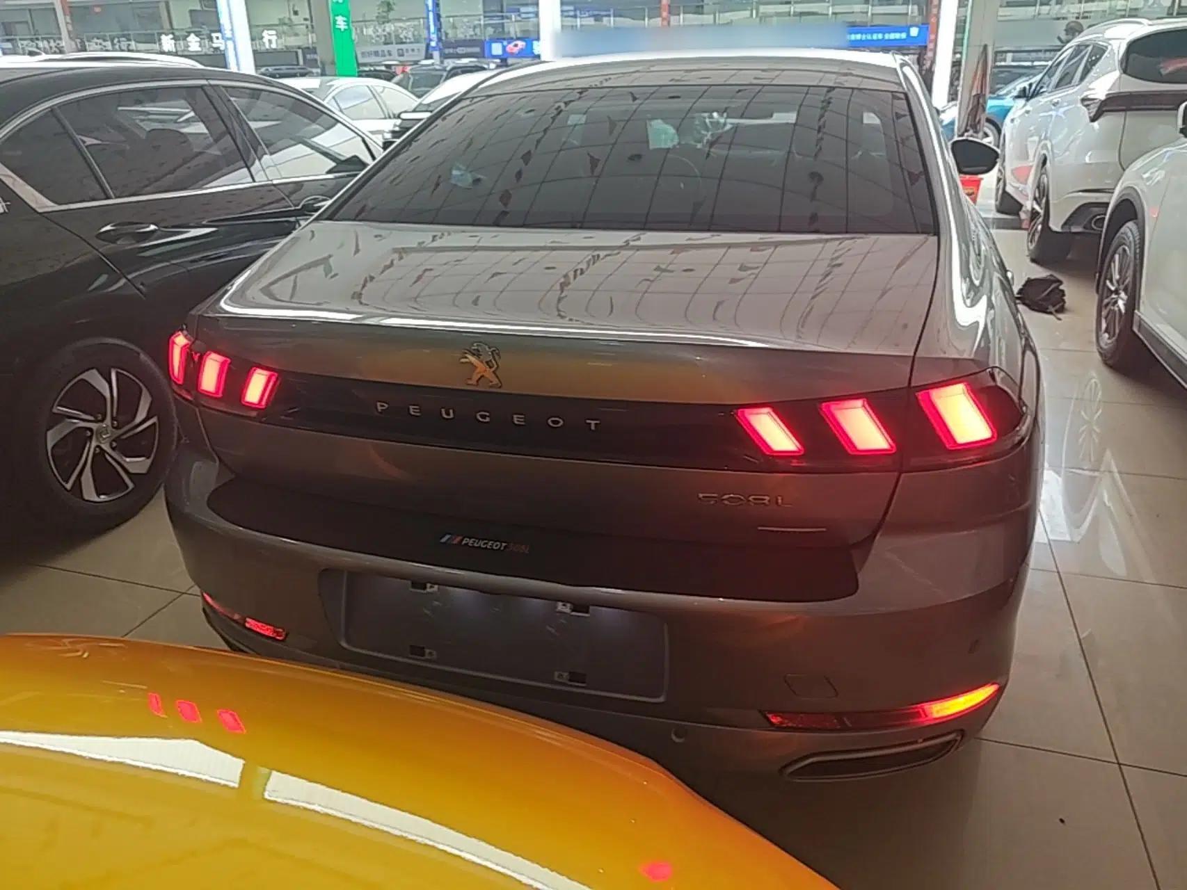 Peugeot 508 2022 508L 400THP PureTech Driving Control Edition — миниатюра 5