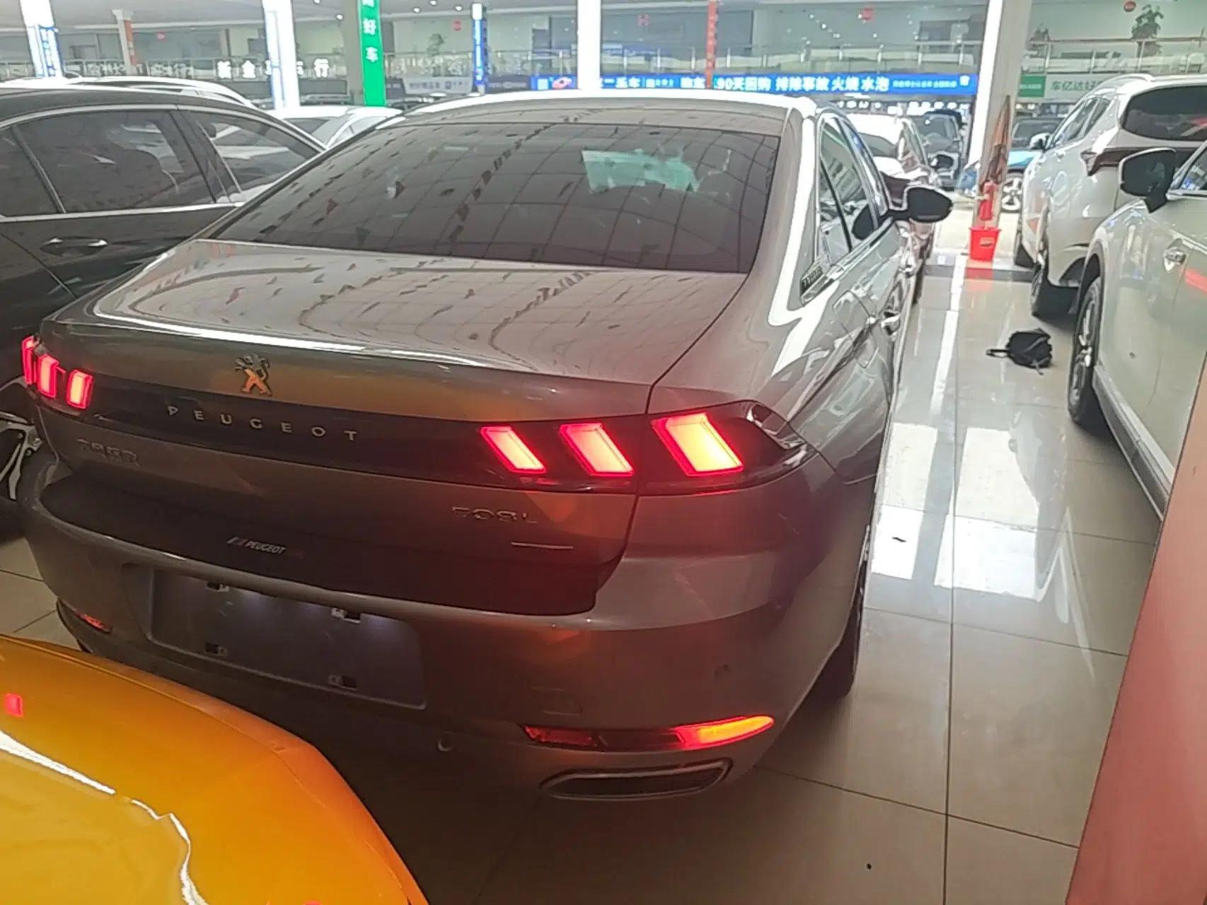 Peugeot 508 2022 508L 400THP PureTech Driving Control Edition — миниатюра 6