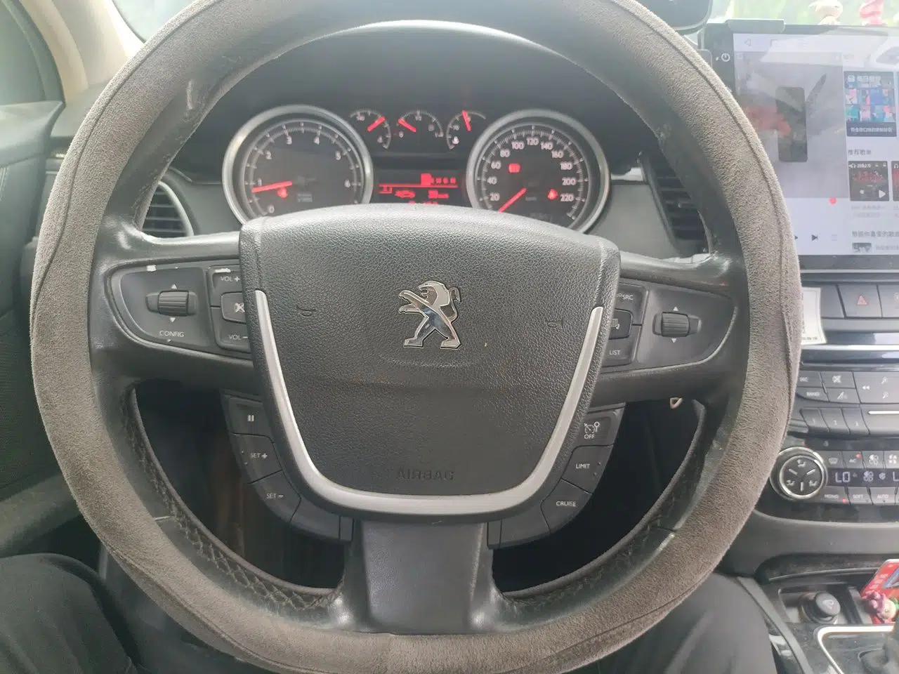 Peugeot 508 2012 2.0L Automatic Smart Enjoyment Version — миниатюра 10