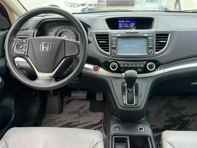 Honda CR-V 2015 2.0L 2WD Fashion Edition — миниатюра 10