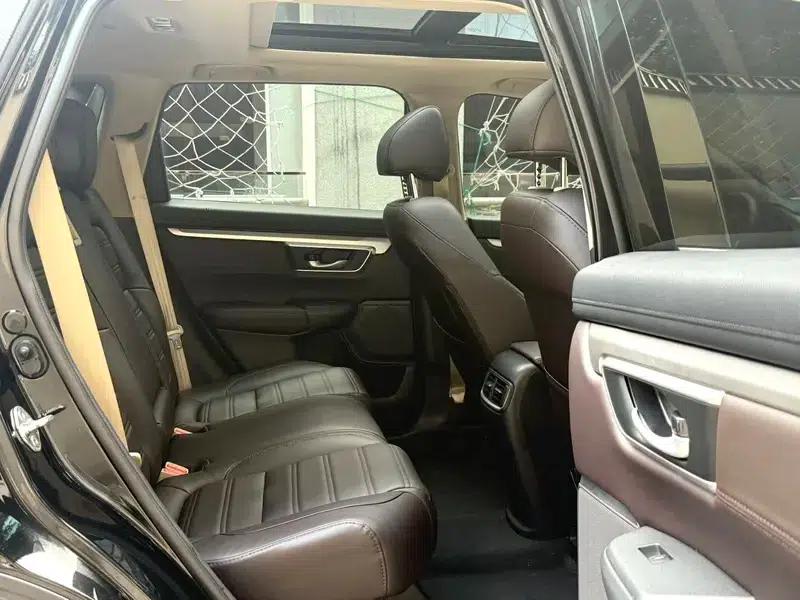Honda CR-V 2020 Radiant Edition 240TURBO CVT 2WD Comfort Version — миниатюра 5