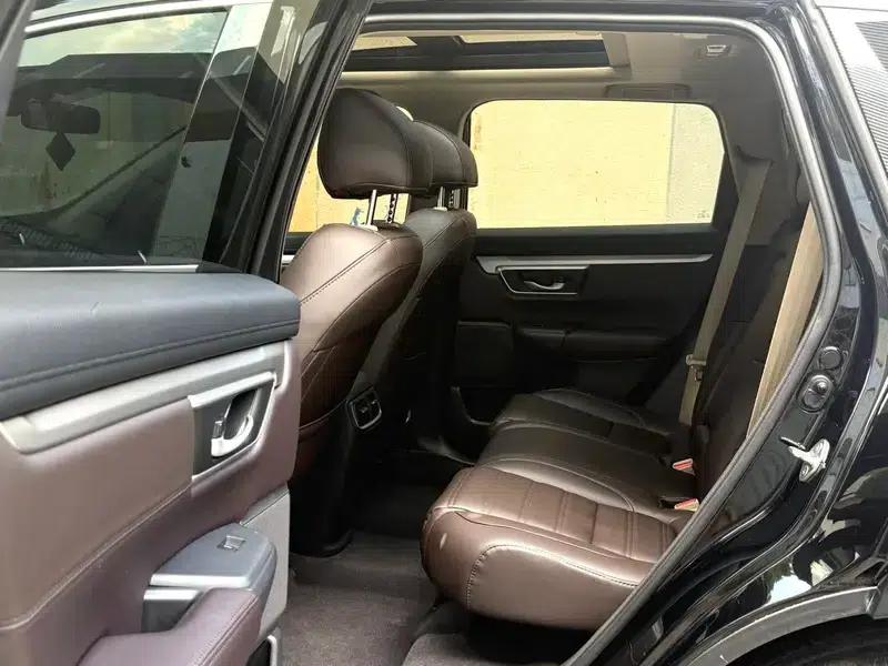 Honda CR-V 2020 Radiant Edition 240TURBO CVT 2WD Comfort Version — миниатюра 9