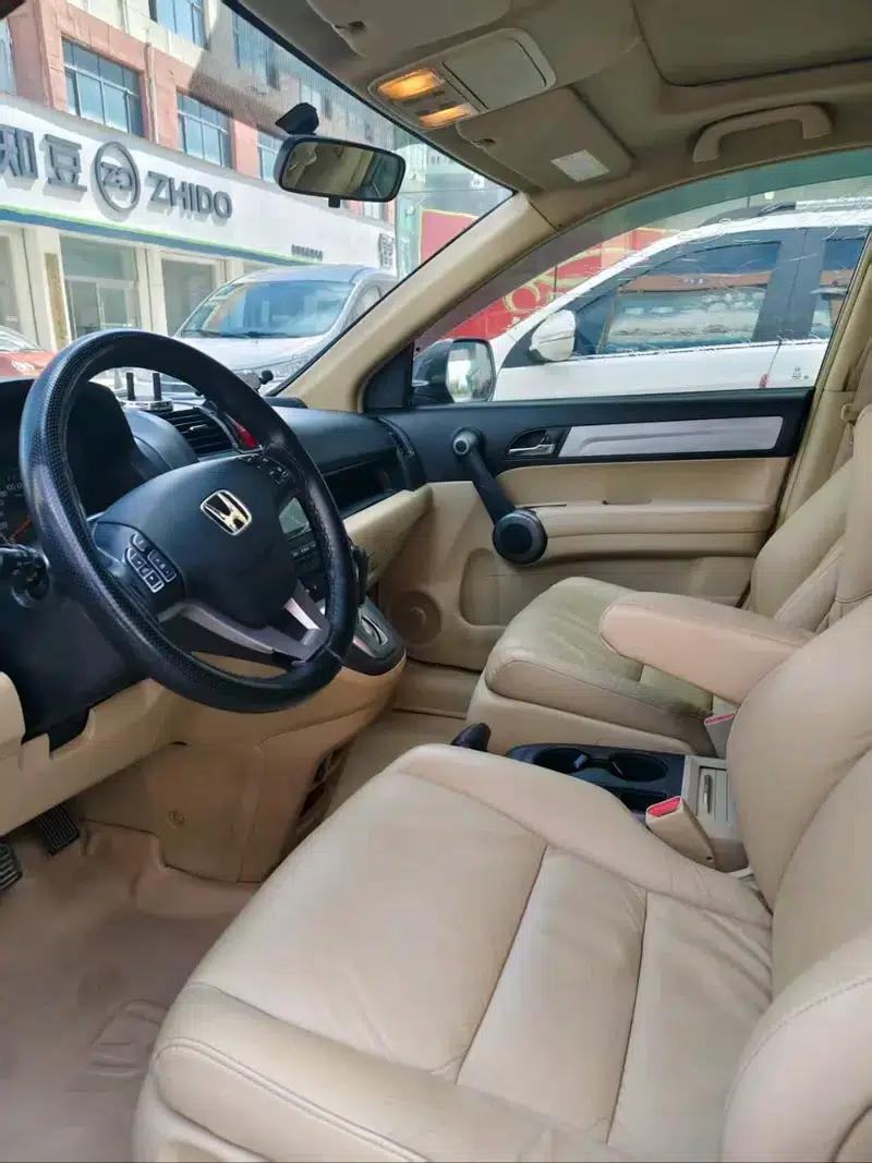 Honda CR-V 2010 2.4L Automatic 4WD Luxury Edition — миниатюра 8