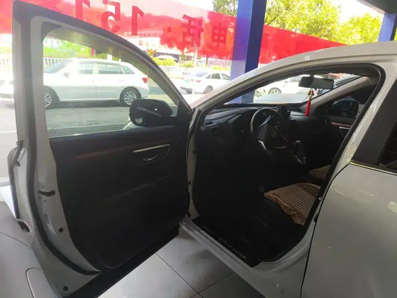 Honda CR-V 2021 240TURBO CVT 2WD Fashion Edition — миниатюра 7