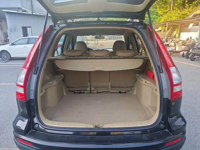 Honda CR-V 2010 2.0L Automatic 2WD Urban Edition — миниатюра 16