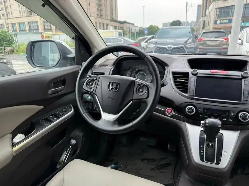 Honda CR-V 2013 2.4L 4WD Premium Edition — миниатюра 13
