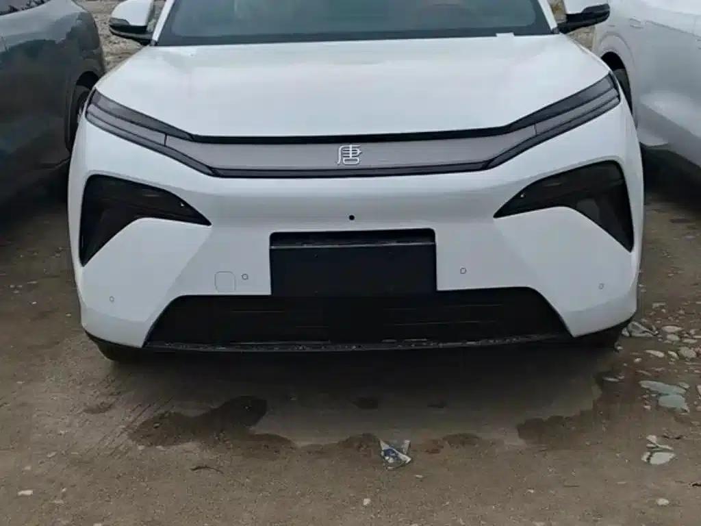 Tang L 2025 Model DM 215KM LiDAR Flagship Edition — миниатюра 1