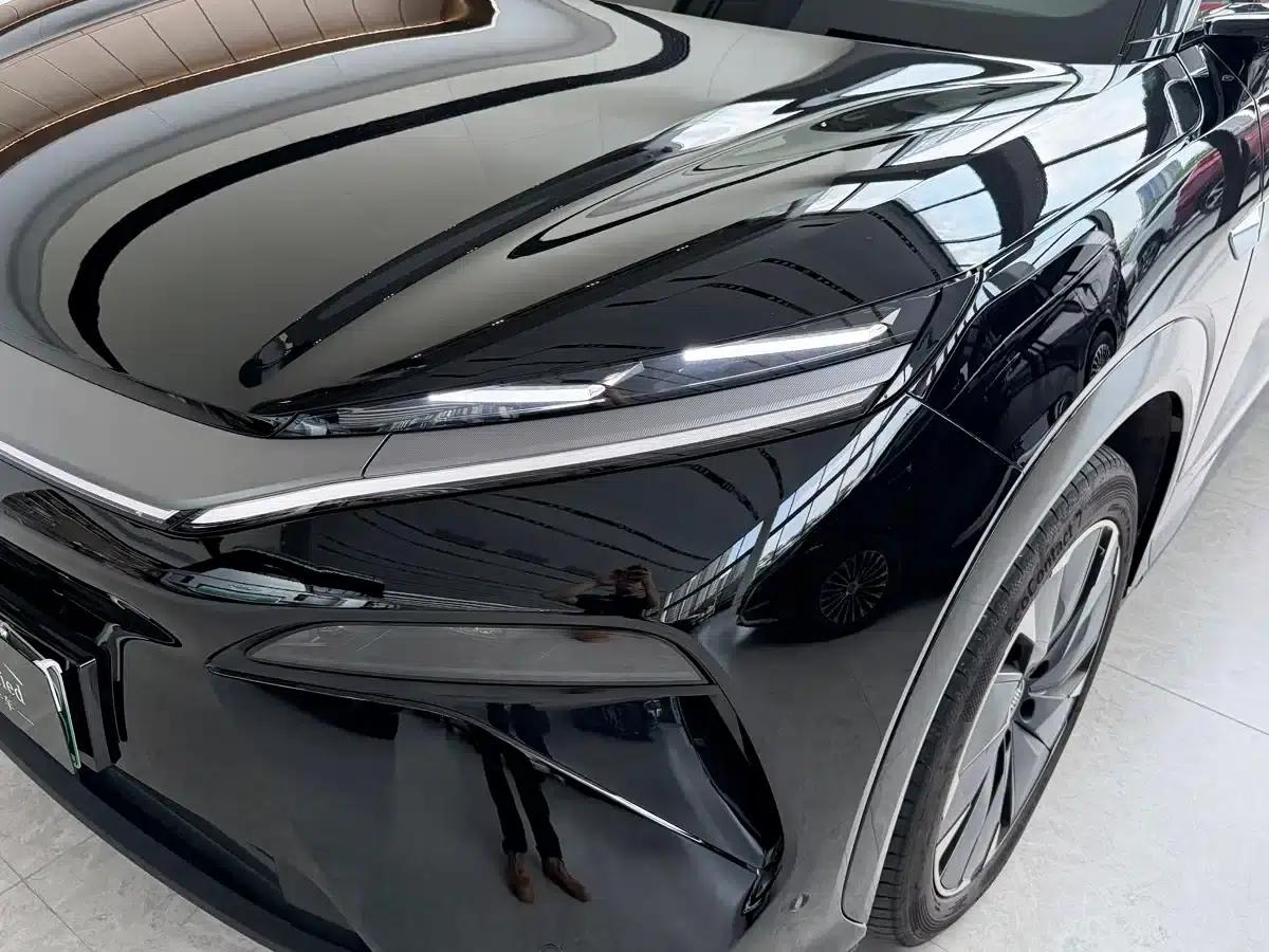 Tang L 2025 EV 600KM Four-Wheel Drive LiDAR Flagship Edition — миниатюра 4