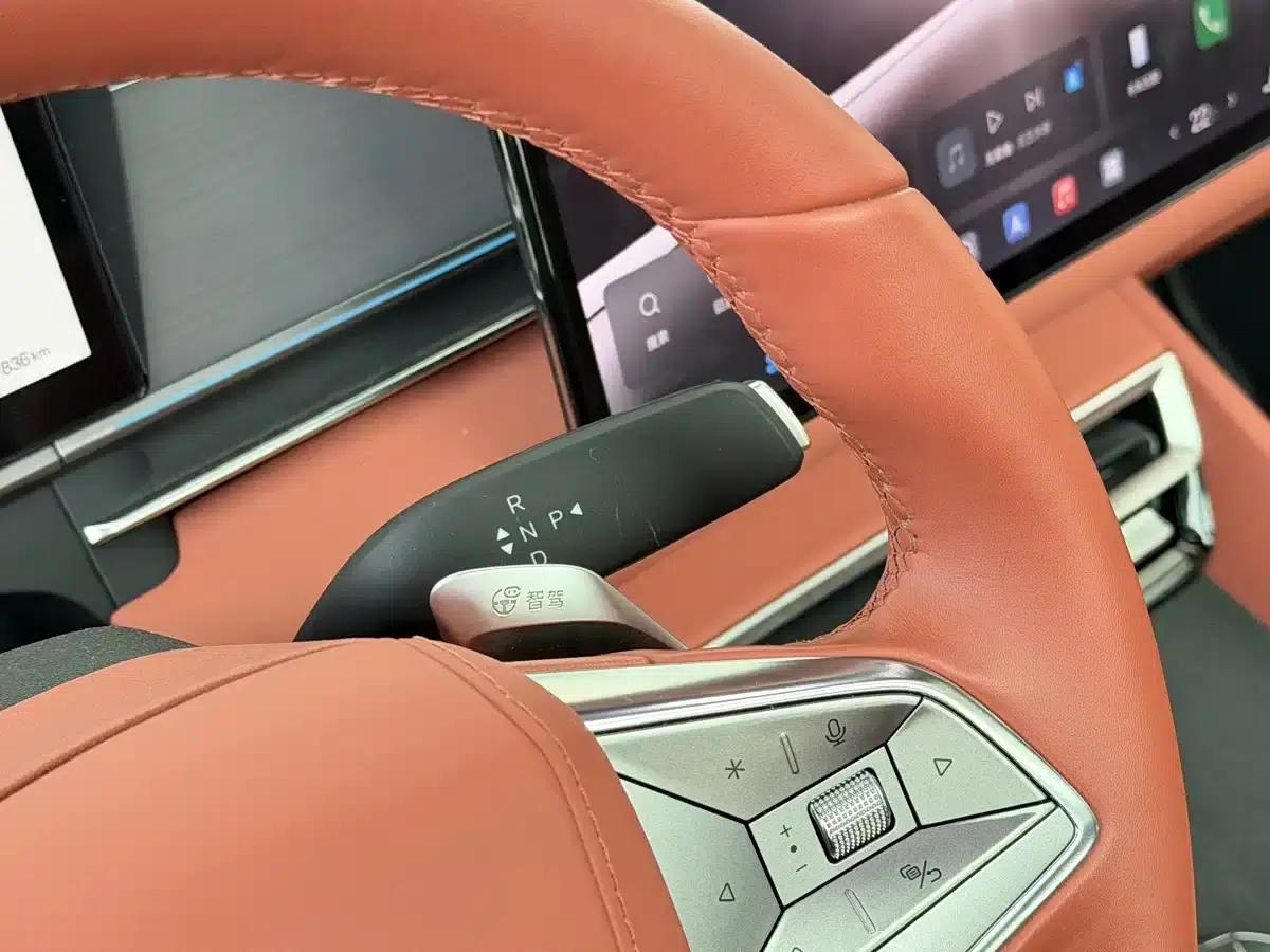 Tang L 2025 EV 600KM Four-Wheel Drive LiDAR Flagship Edition — миниатюра 10