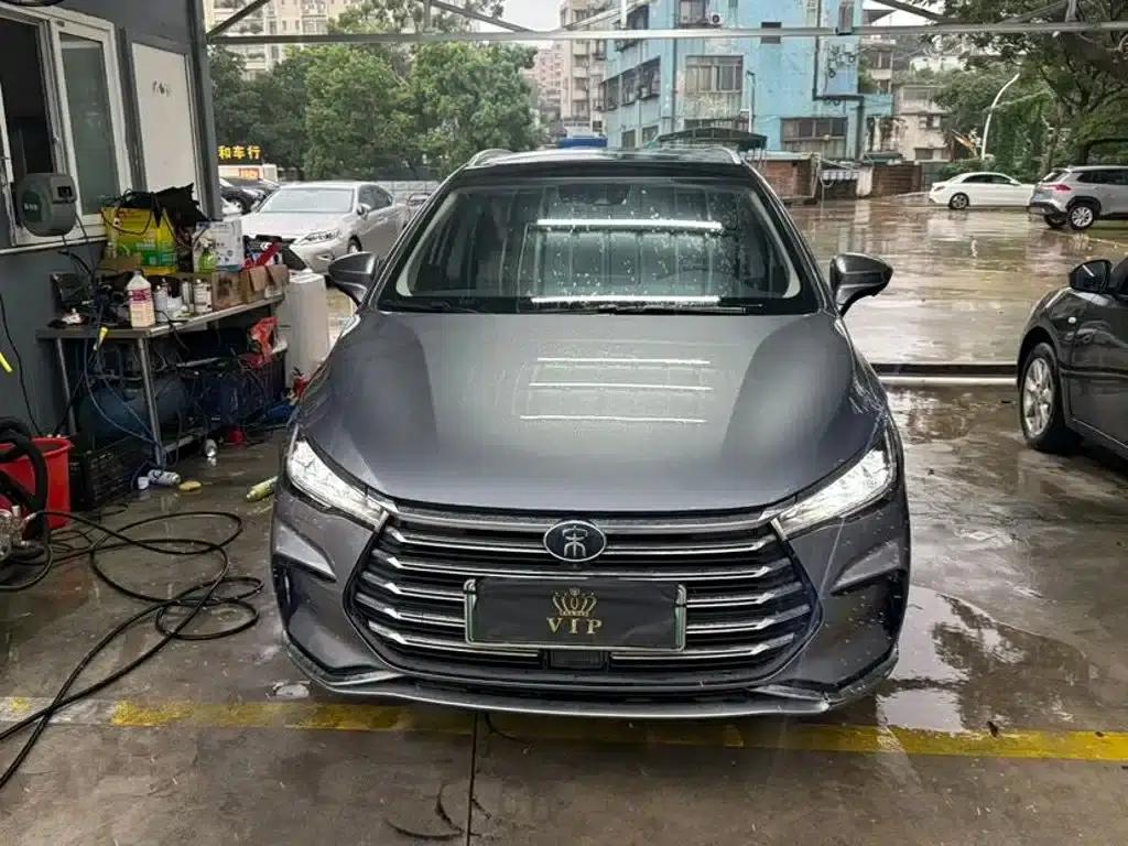 Song MAX New Energy 2022 DM-i 105KM Premium Edition — миниатюра 2
