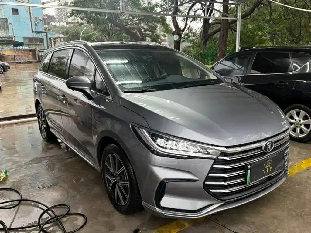 Song MAX New Energy 2022 DM-i 105KM Premium Edition — миниатюра 3