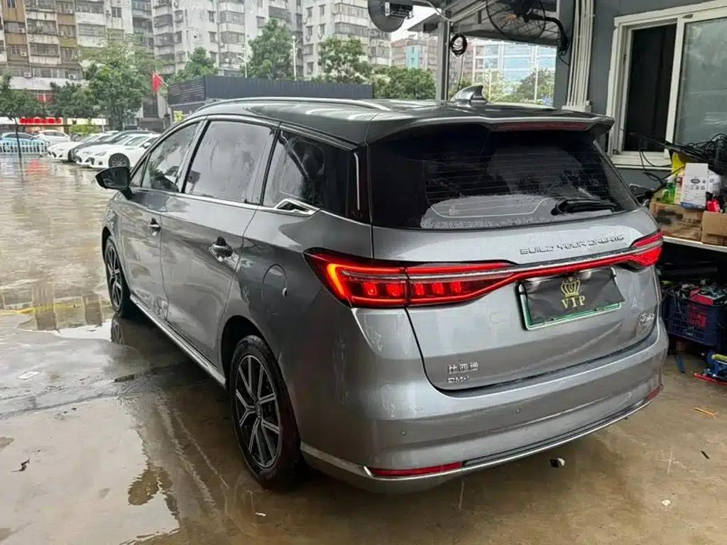 Song MAX New Energy 2022 DM-i 105KM Premium Edition — миниатюра 4