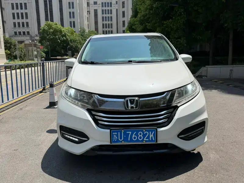 2018 Odyssey 2.4L Luxury Edition — миниатюра 2