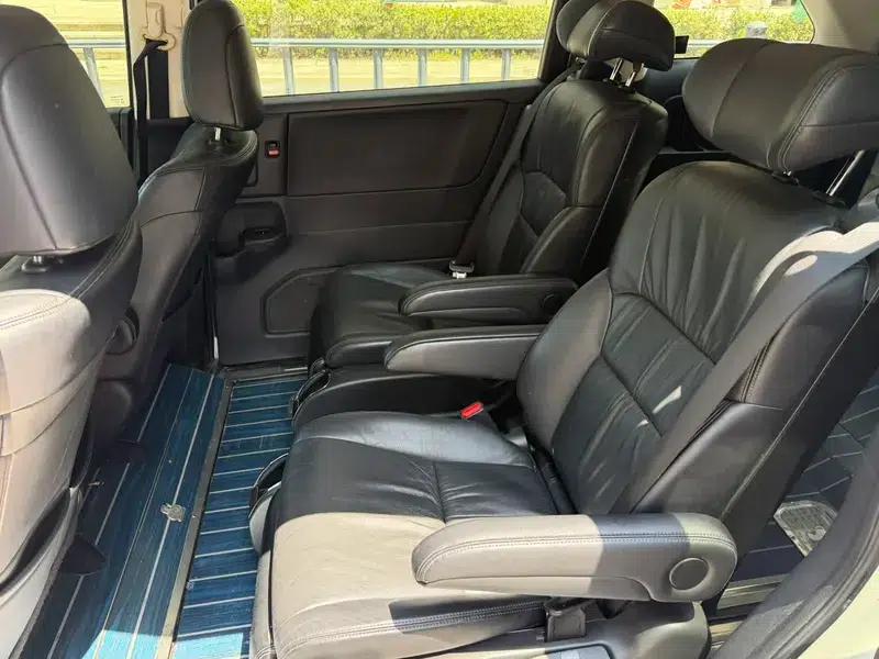2018 Odyssey 2.4L Luxury Edition — миниатюра 10