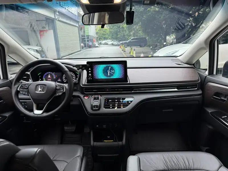 Odyssey 2024 2.0L e:HEV Elite Enjoy Edition — миниатюра 13