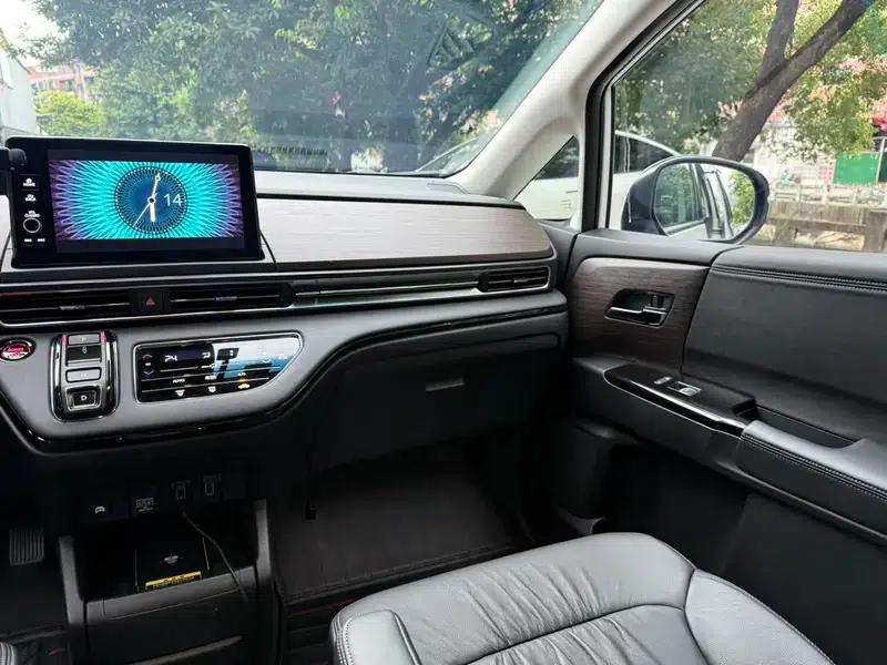 Odyssey 2024 2.0L e:HEV Elite Enjoy Edition — миниатюра 9