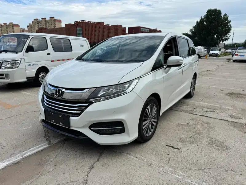 Odyssey 2018 2.4L Smart Edition — миниатюра 1