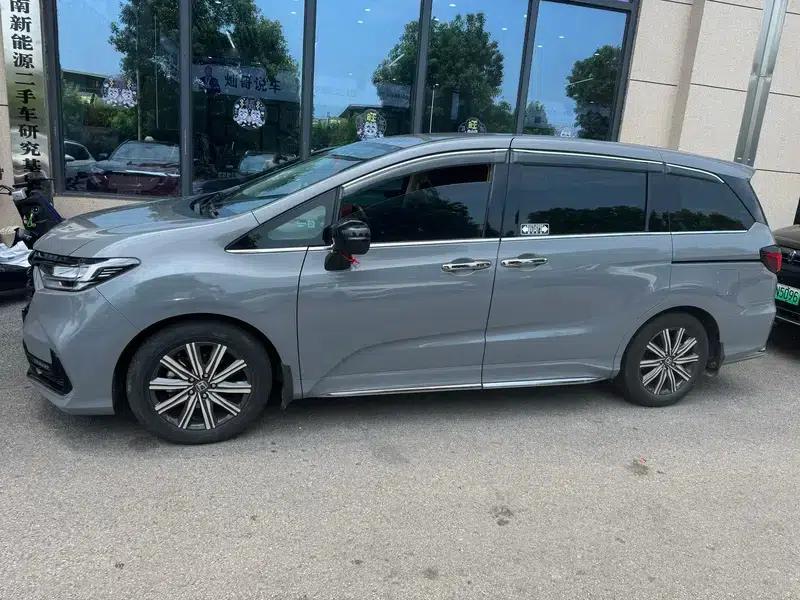Odyssey 2022 2.0L Elite Enjoy Edition — миниатюра 2