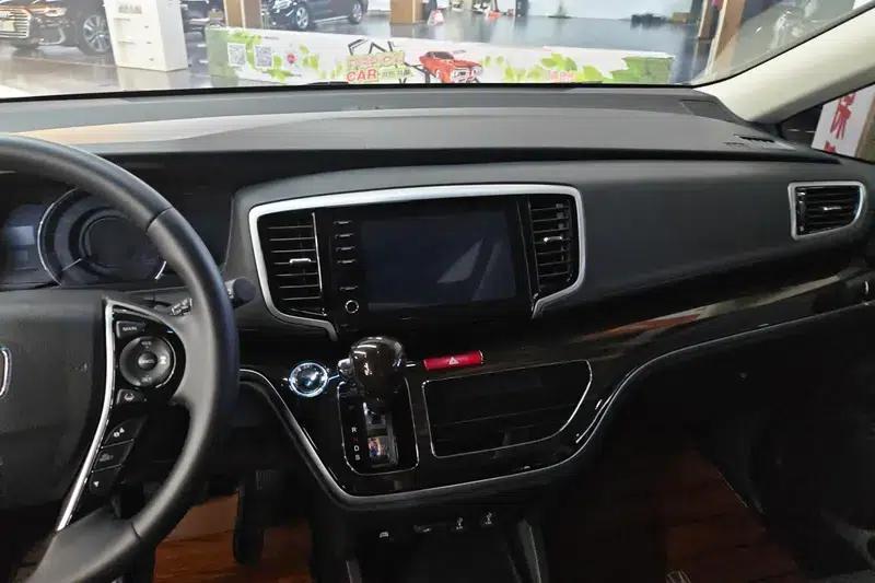 Odyssey 2019 2.0L Elite Premium Edition — миниатюра 13