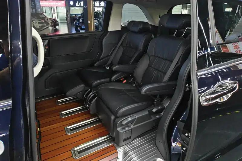 Odyssey 2019 2.0L Elite Premium Edition — миниатюра 16