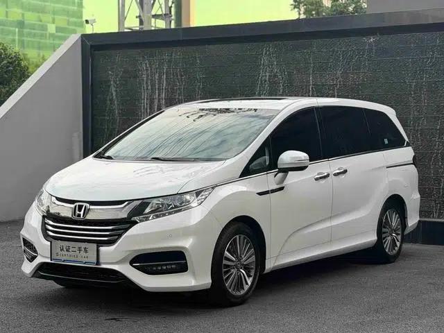2018 Odyssey 2.4L Luxury Edition