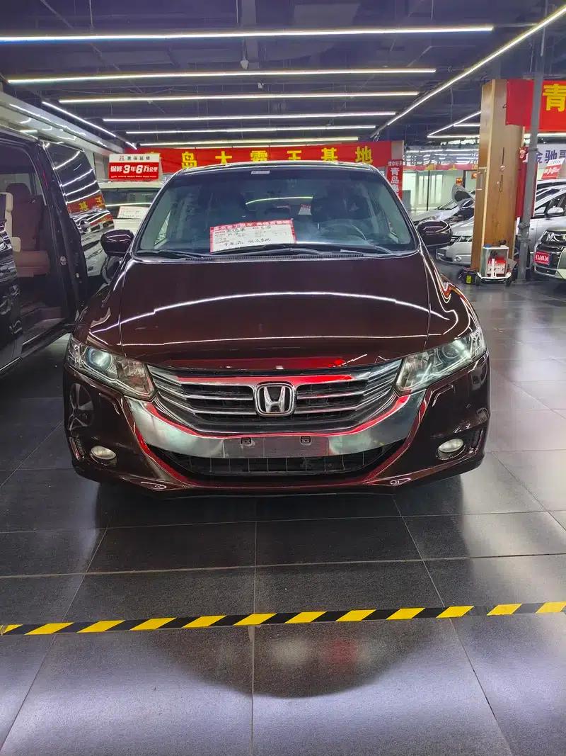 2014 Odyssey 2.4L Luxury Edition — миниатюра 2