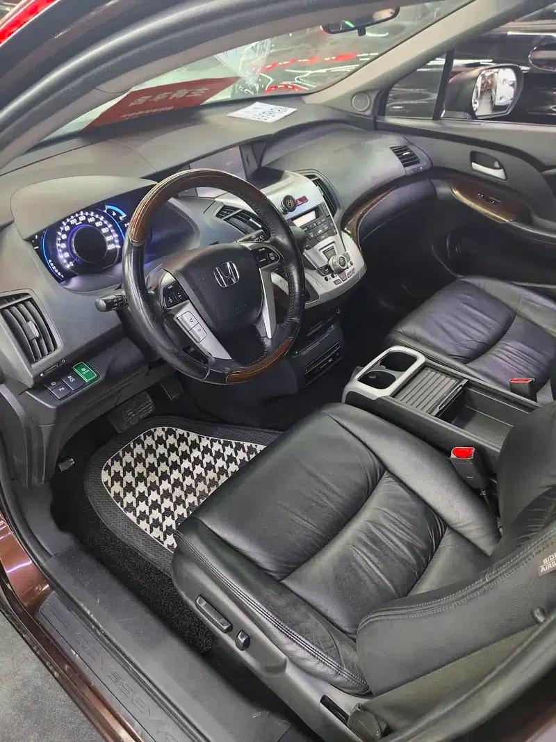 2014 Odyssey 2.4L Luxury Edition — миниатюра 3