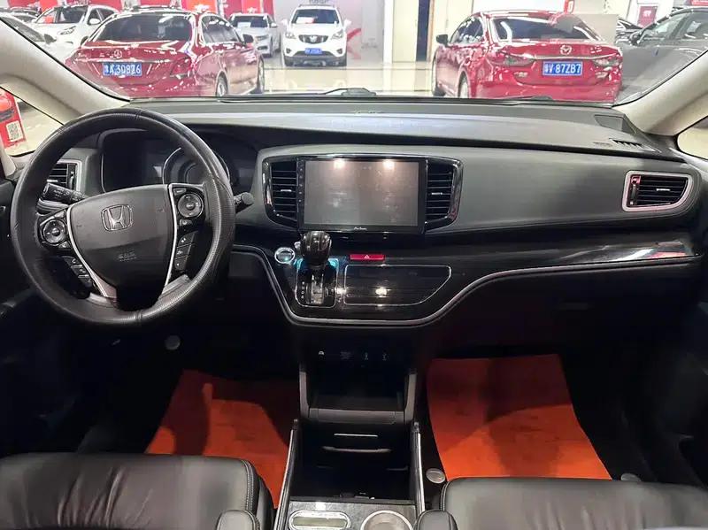 Odyssey 2019 2.0L Elite Premium Edition — миниатюра 8