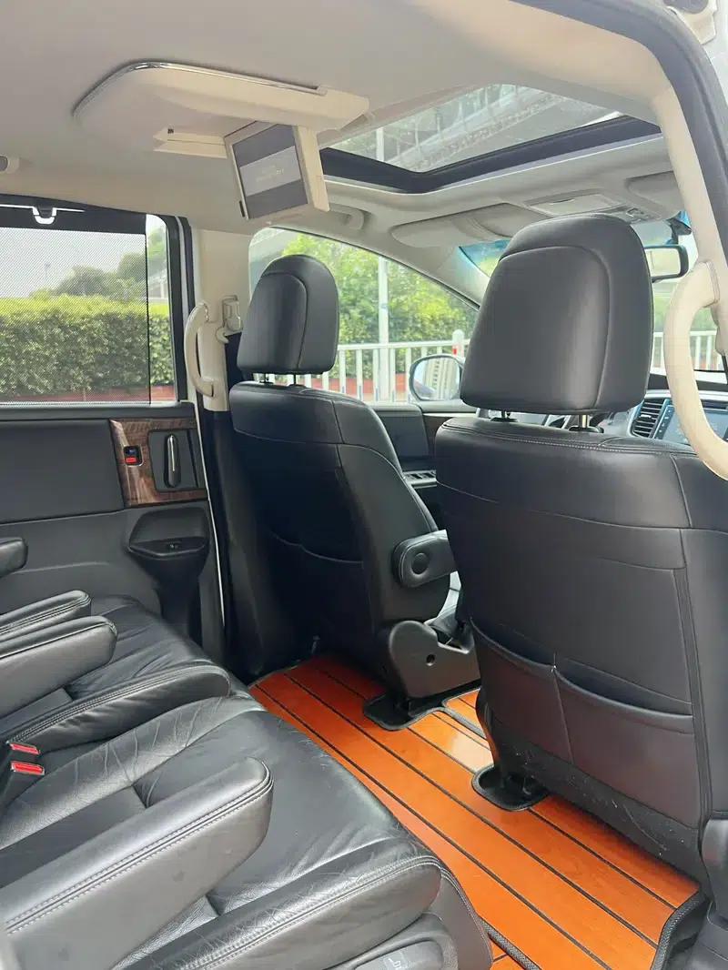 2015 Odyssey Facelift 2.4L Supreme Edition — миниатюра 8