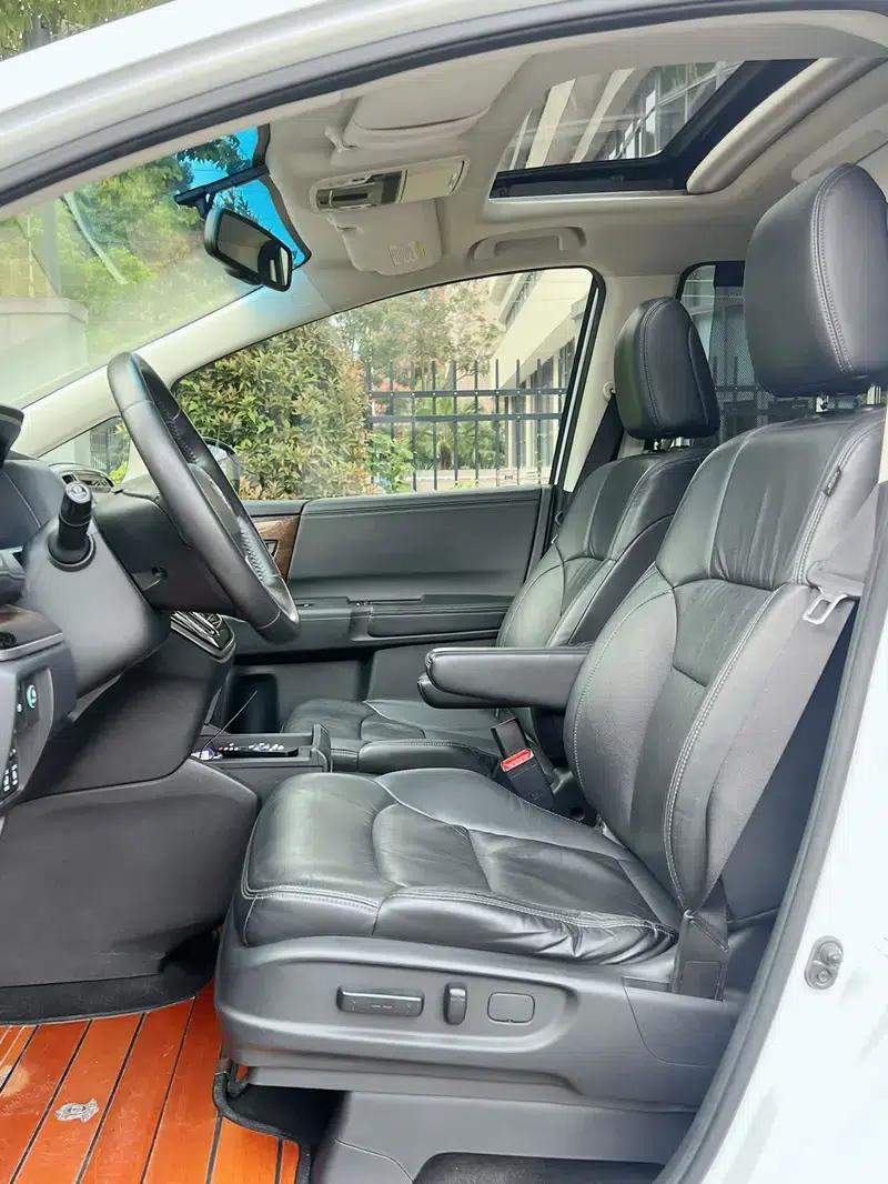 2015 Odyssey Facelift 2.4L Supreme Edition — миниатюра 10