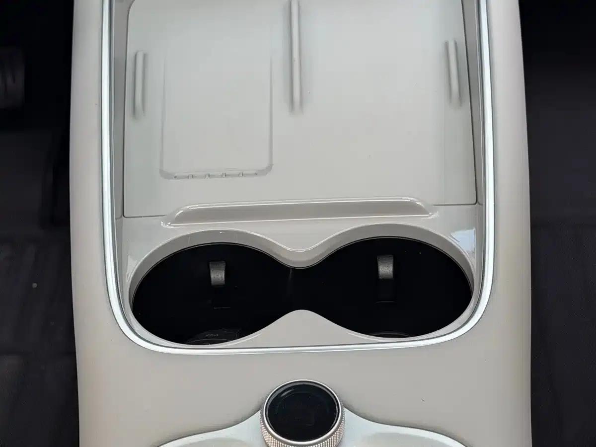 Hiace 05 EV 2025 520KM Flagship Intelligent Navigation Edition — миниатюра 12