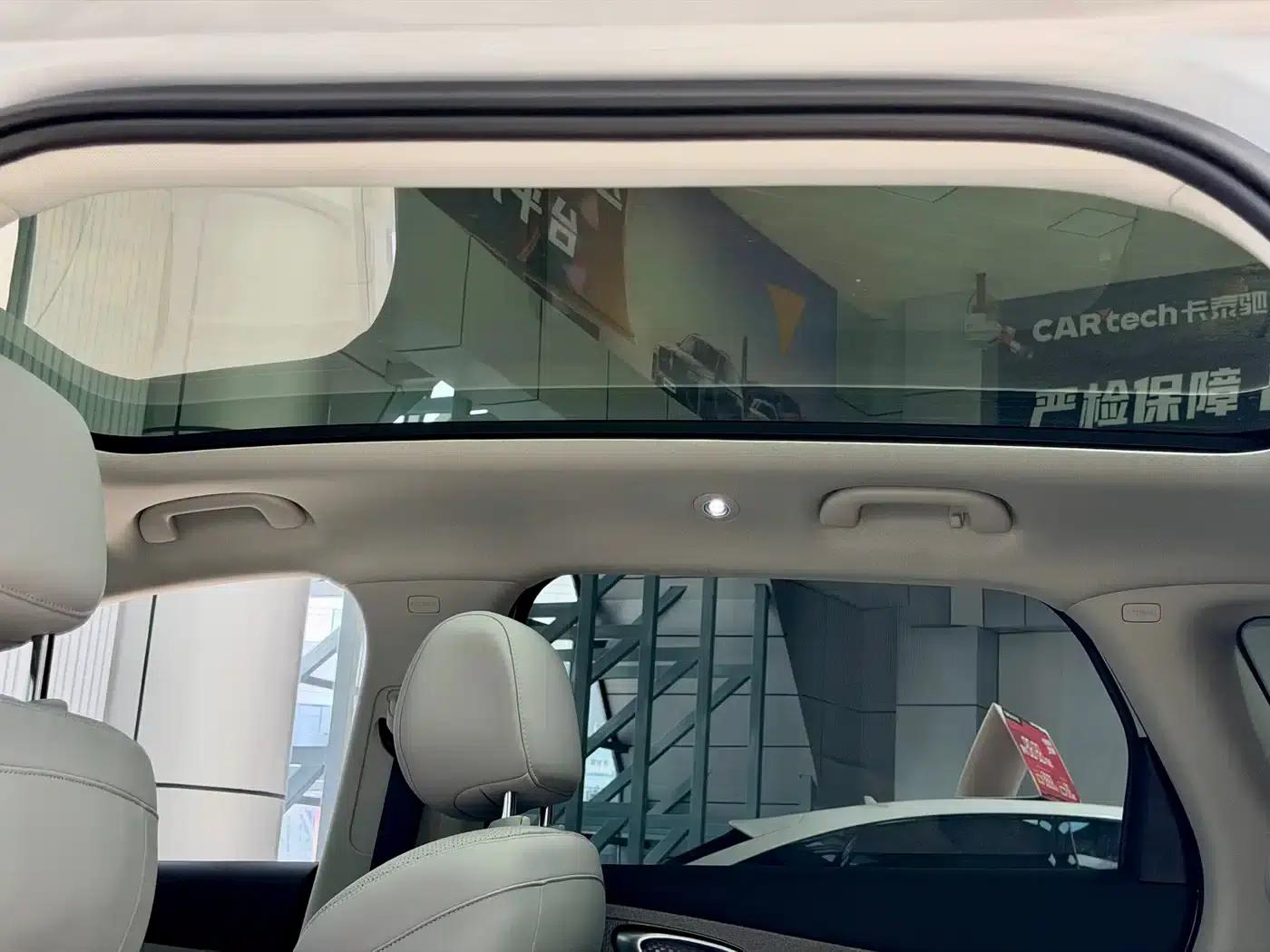 Hiace 05 EV 2025 520KM Flagship Intelligent Navigation Edition — миниатюра 4