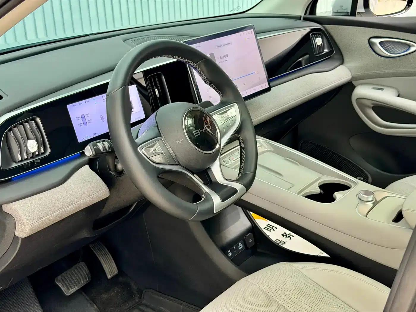 Hiace 05 EV 2025 520KM Flagship Intelligent Navigation Edition — миниатюра 8