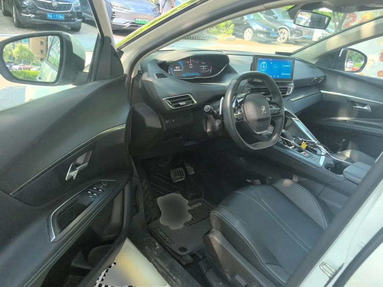 Peugeot 5008 2021 360THP 5-Seater Strength Edition — миниатюра 16