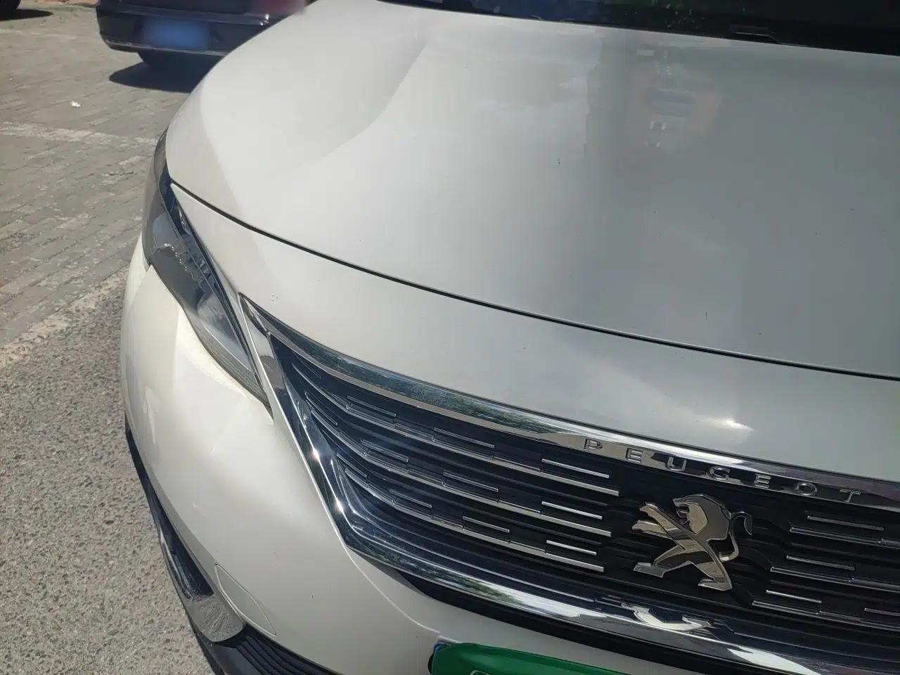 Peugeot 5008 2017 380THP 7-Seater Elite Edition — миниатюра 7