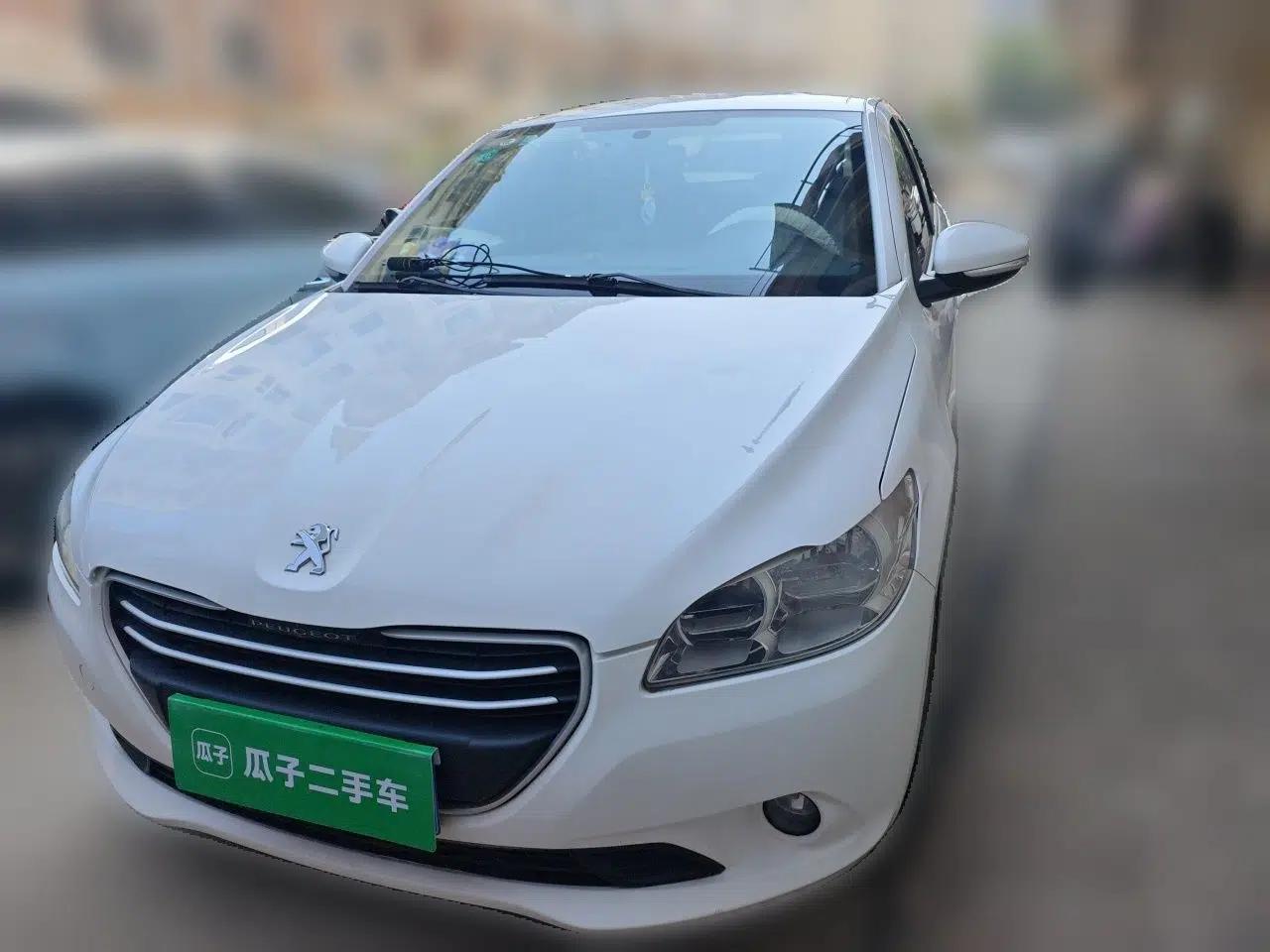 Peugeot 301 2014 1.6L Automatic Comfort Edition — миниатюра 2