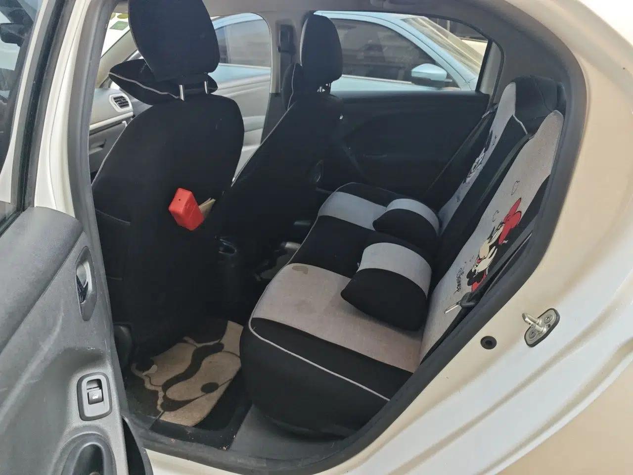 Peugeot 301 2014 1.6L Automatic Comfort Edition — миниатюра 17